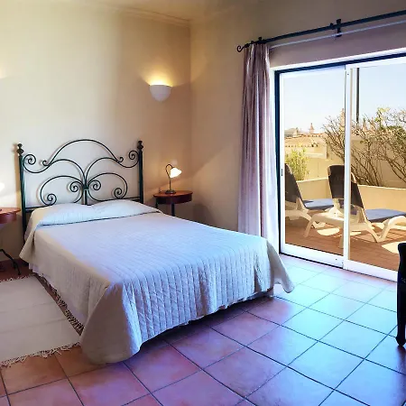 Vila Castelo Tradicional Tatil parkı Ferragudo (Faro)