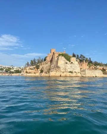 פארק נופש Vila Castelo Tradicional פראגודו
